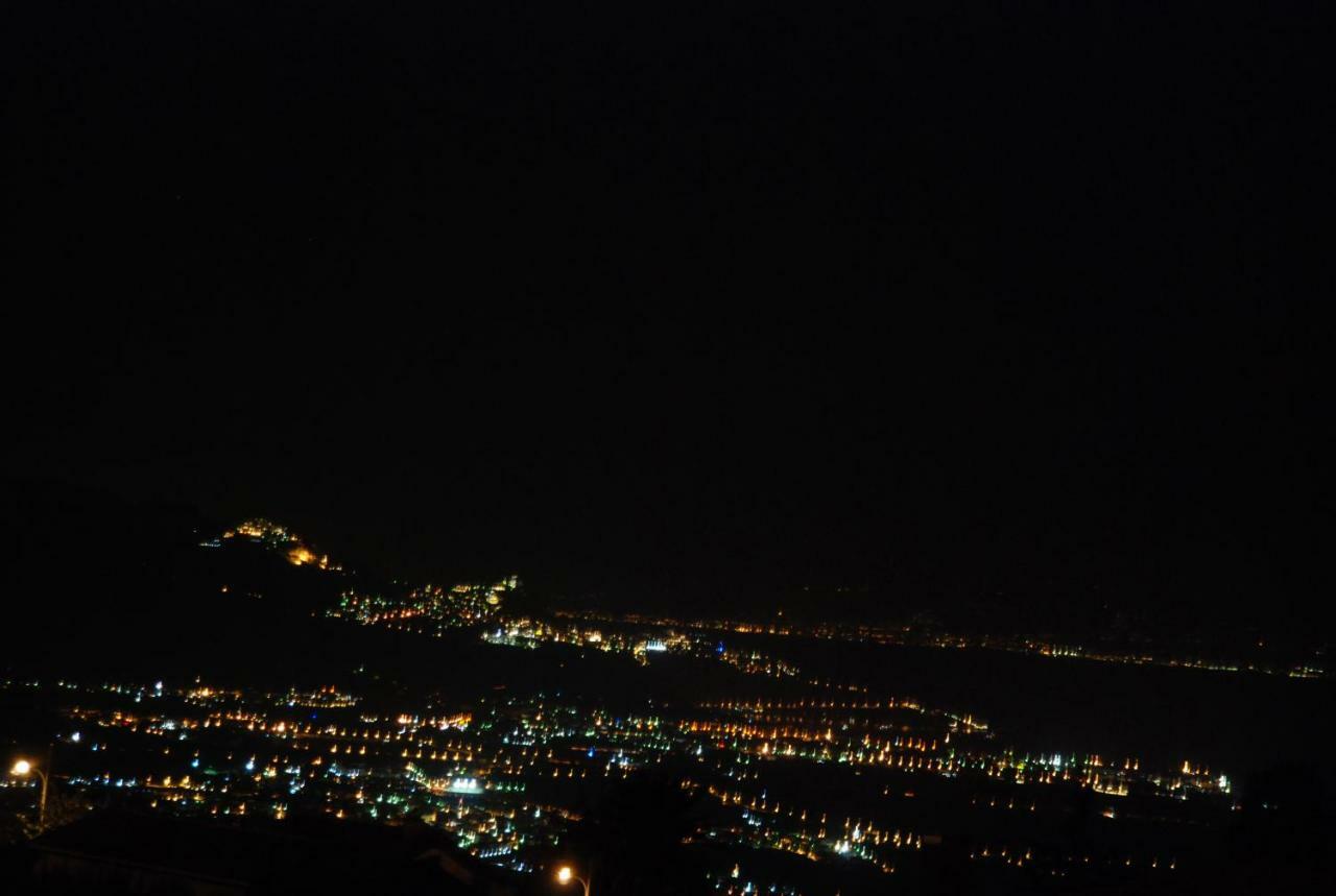Vila Antico Casale Dell'Etna Puntalazzo Exteriér fotografie