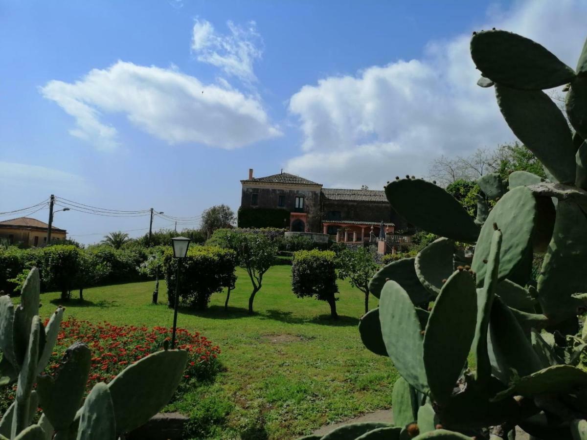 Vila Antico Casale Dell'Etna Puntalazzo Exteriér fotografie